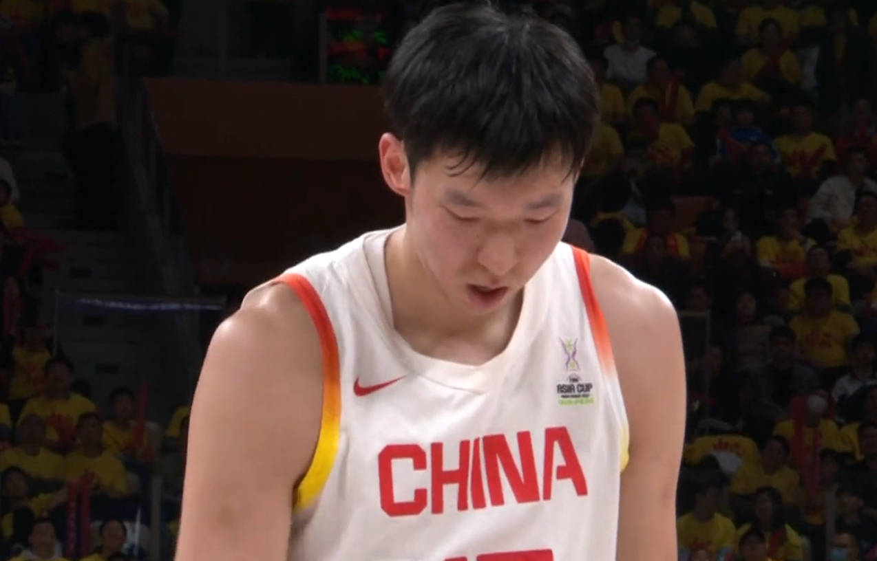 新中国男篮伤病比较多内线轮转困难(中国男篮受伤球员)